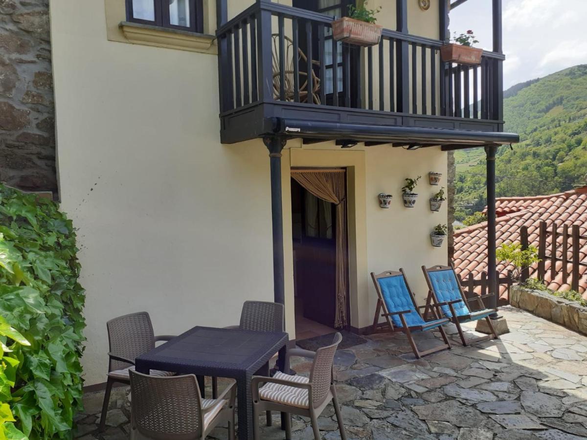 Adrales La Casina De Santulayaヴィラ エクステリア 写真