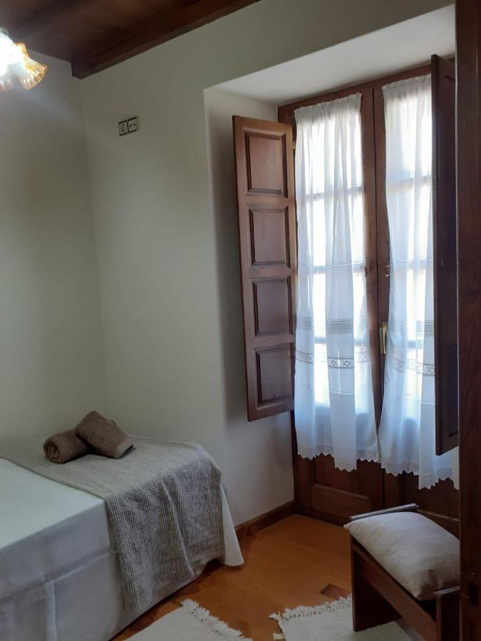 カンガス・デル・ナルセア La Casina De Santulayaヴィラ エクステリア 写真