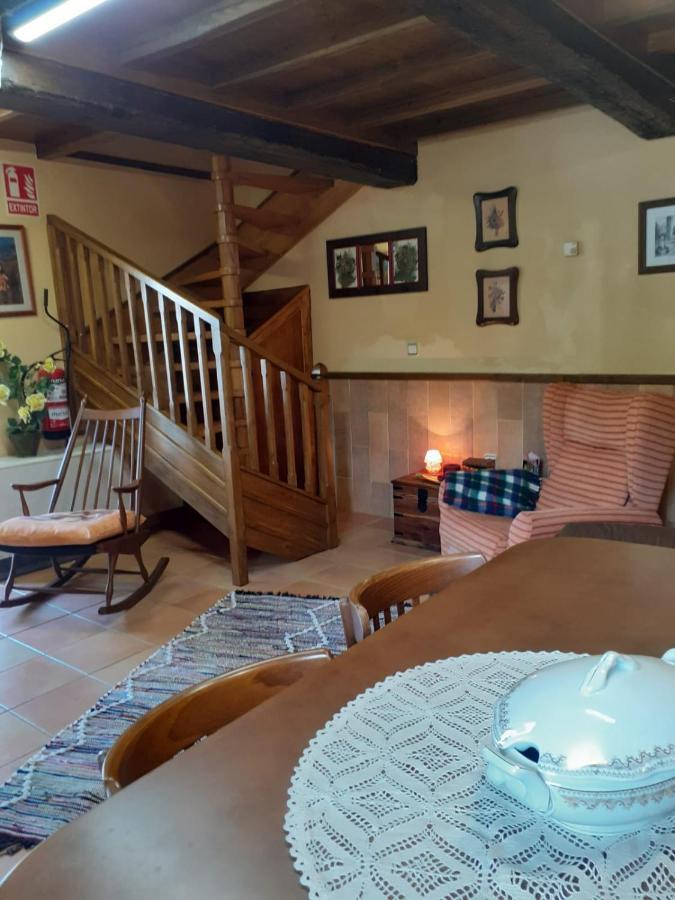 カンガス・デル・ナルセア La Casina De Santulayaヴィラ エクステリア 写真